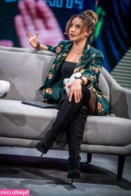 Laure Valée [ laure-valee ] - Foto conexión de hoy