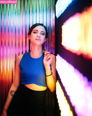 Laure Valée [ laure-valee ] - I thought maybe you would like to see that