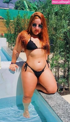 Andressa Brandao [ andressa-brandao ] - How to make an electrical outlet look sexy 101!!! 🤣❤️