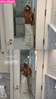 Alexis Ren [ alexis-ren ] - https://www.suicidegirls.com/members/amra/album/4343632/warm-you-up/ 