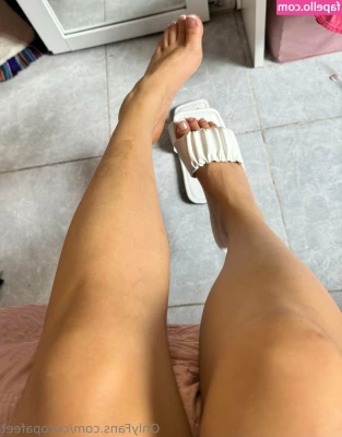 Cocopafeet - My next video will be dedicated to nylons so what should i do in them