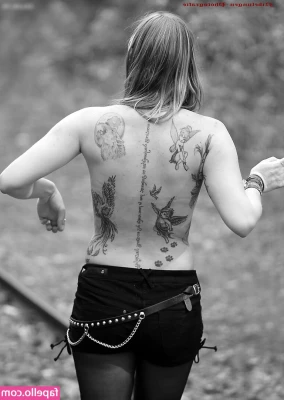 traumflauschmuschi - Thinking about doing a  LIVE SHOW  once per week where you ll be able