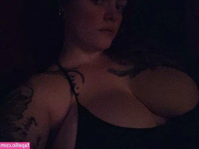 applesaucebbyy - Took some cute pics with the new bangs~