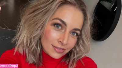 Shelly Sterk [ shelly-sterk ] - Babe I can make your dreams real by custom video, whatever you want