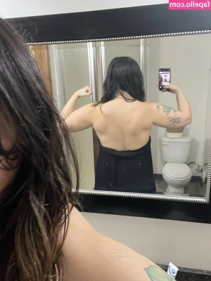 annem_eh [ annem-eh ] - Stripping off for you slowly  take a long  hard look at my perfect