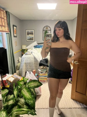 annem_eh [ annem-eh ] - We love a good hard fuck!