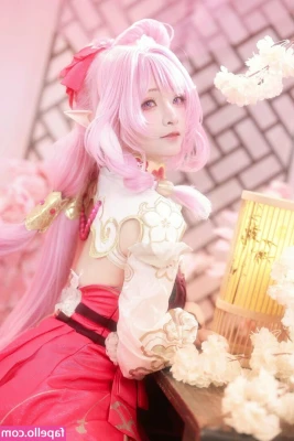 Hiin Hie [ hiin-hie ] - Thank you so much for helping me out everyone