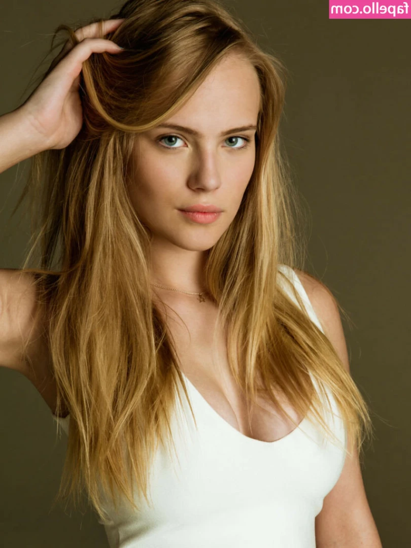 Emma Skau [ emma-skau ] - https://chaturbate.com/b/missale/?webrtc=1 Live now and awaiting for