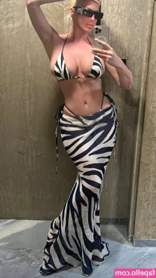 Jelena Karleusa [ jelena-karleusa ] - IM HOME 🤍 ready for me to be causing trouble on your TL again?