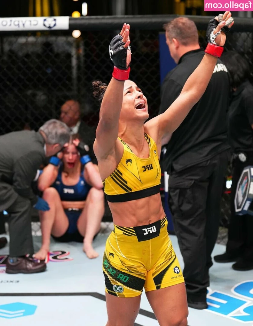 Natália Silva UFC [ natlia-silva-ufc ] - do you want to see my breasts?🍒😍