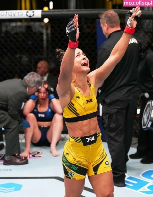 Natália Silva UFC [ natlia-silva-ufc ] - do you want to see my breasts?🍒😍