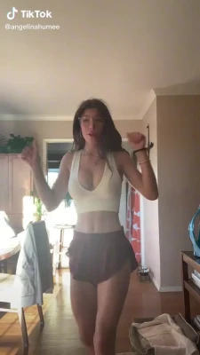 Angelina Grace [ angelina-grace ] - 𝗖𝗢𝗠𝗘 𝗔𝗡𝗗 𝗦𝗘𝗘 𝗛𝗢𝗪