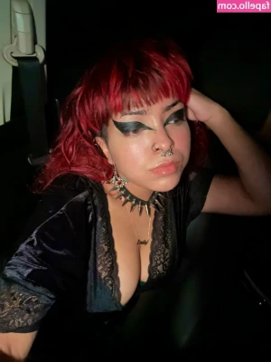 Cowb0yfunk - am I your fav vampire? 🖤 it's still time to get spooky 🎃