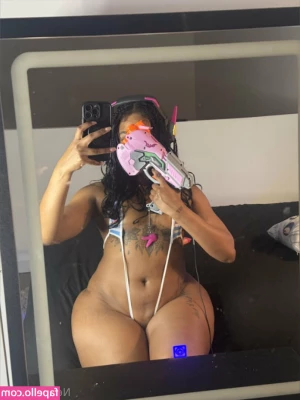 Ninjanextdoor - Watch those panties get pulled to side 🍑