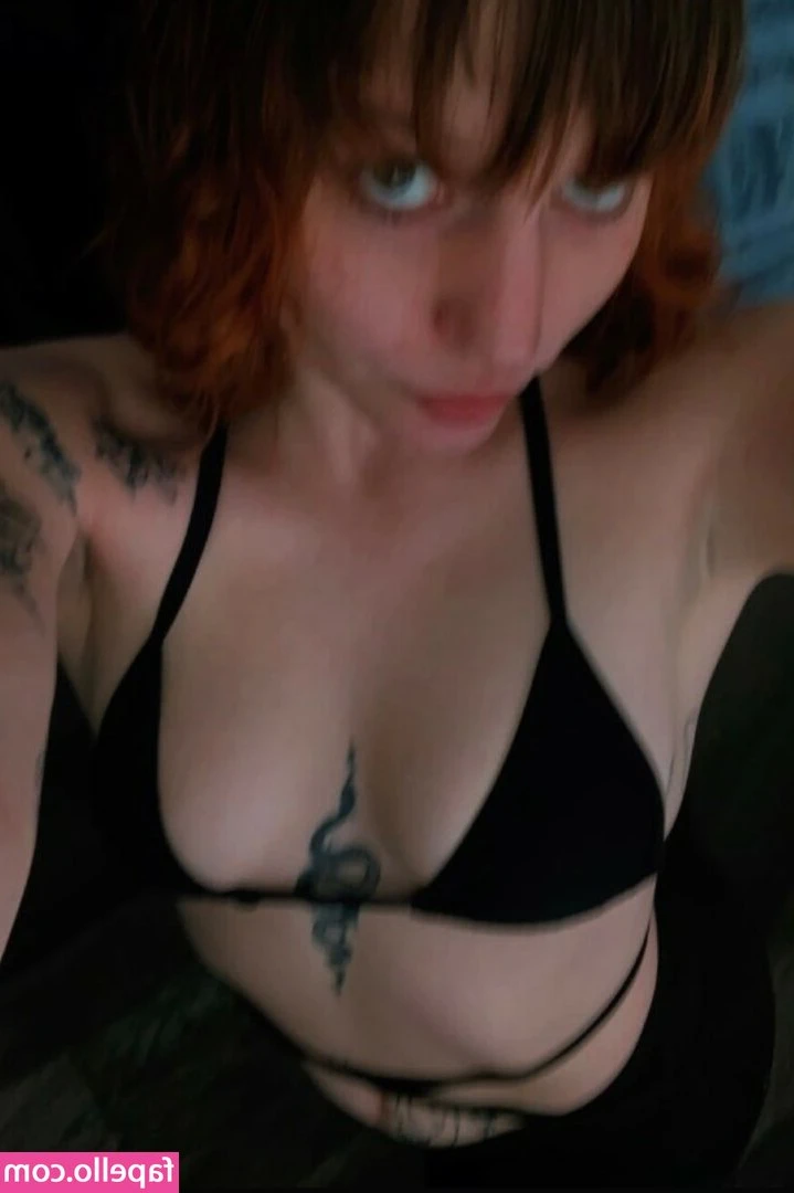 lindybowden.xo [ lindybowden-xo ] - Boobies for my babies
