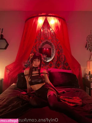 kushqueenj [ kushqueenj-1 ] - POV: All that matters is you, the trees, and the freedom of doing