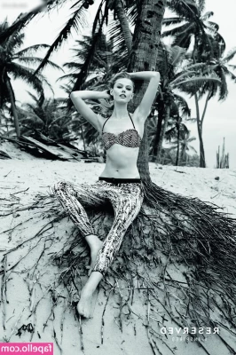 Frida Gustavsson [ frida-gustavsson ] - wristbaby   𝐀𝐜𝐭𝐢𝐯𝐞 𝐧𝐨𝐰 Little milk slut