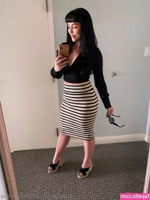 kristinarose - You can watch me LIVE NOW for FREE on Girls4cock.com/siswet19  Hope