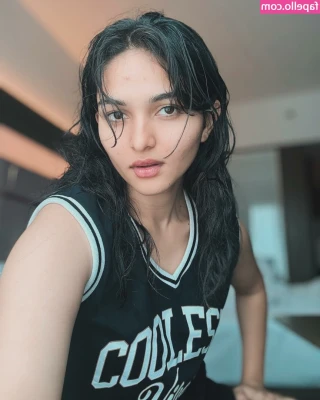 kayadulohar - A last minute entry for #tittytuesday