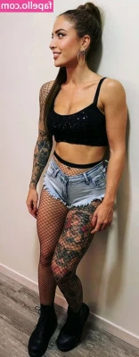 elisa.snippop [ elisa-snippop ] - I wanna do a custom for you 🥰😋💦