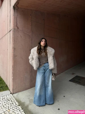 Mariana Dias [ mariana-dias ] - Hello gentleman 🥰. ... ...When was the first time you realized you