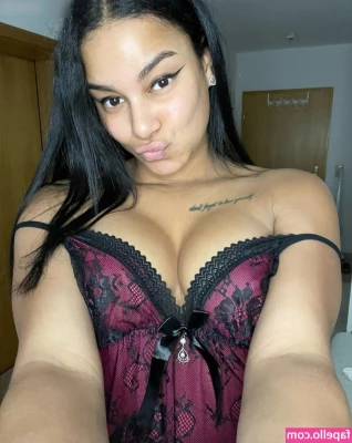 Zenaexclusive - Time to worship daddy master ricks sweaty stinky feet you pigs