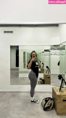 Elora Gummerson [ elora-gummerson ] - Depending on ur Tribute, 💵💰💰  Your DM 📬will have more of