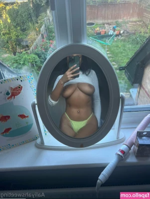 aaliyahsweeting - I started to use a feminine serum for my pussy, it’s for keeping it