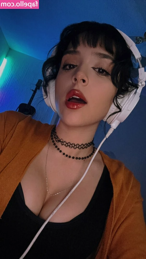 WekaSuwi - 🦇Comfy clothes pt.2
