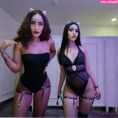 alesenjougahara - Sunday night slutty latex Mistress, isn't this such a pretty outfit?