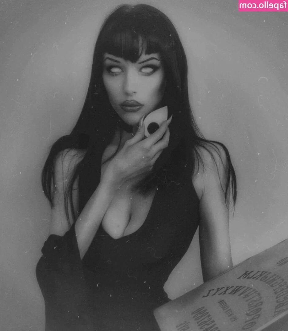 Gina Iacob [ gina-iacob ] - I see you