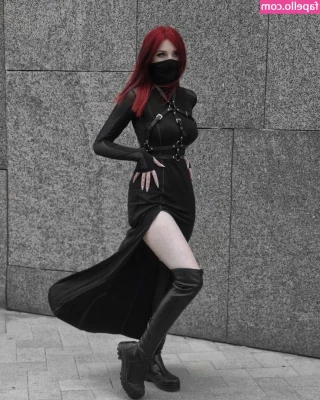 Gina Iacob [ gina-iacob ] - Hoping to film something for the main feed tonight 😈🔥 keep your