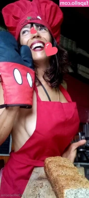 talitacocina - Hi  guys  Im back  Tip me if you want me to send a nice private video