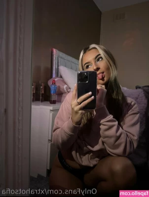 itssofiabae - I m just a mom and professor wanting to try new things  I ll take