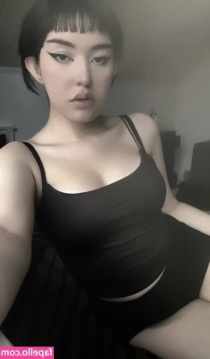 rwesowens - I am no longer doing porn...hahah jk april fools. Here a video of me