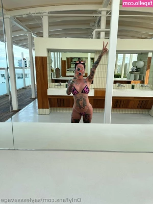 Saylesssavage - Hey y all  Just starting out again  I hope you like my content again