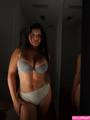 Daniellannn Cdnath Venezuelan [ daniellannn-cdnath-venezuelan ] - 50% Off 15 Min Customs!! FREE 30 Mins Sexting Session comes with it