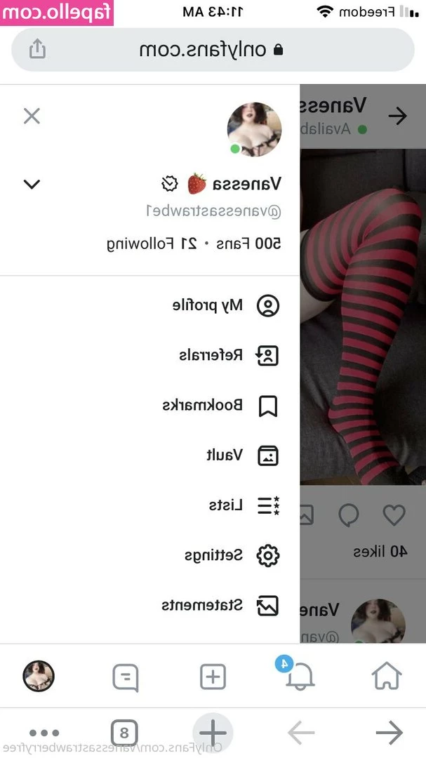 vanessastrawberryfree - Let s see what I m hiding