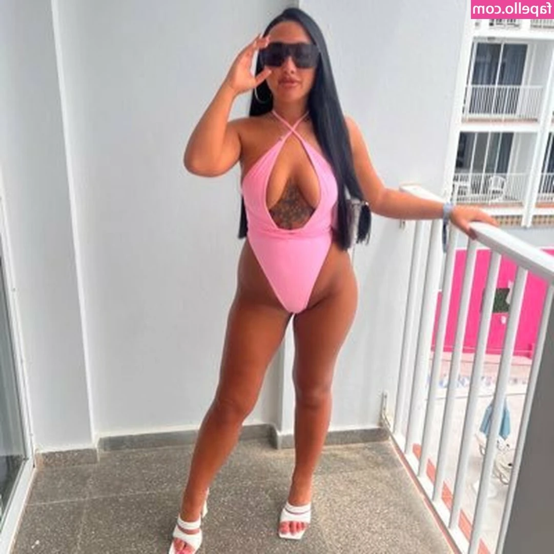 Niamh Millar [ niamh-millar ] - Si quieres ver todas mis fotos sin censura. Ve a mi otro onlyfans