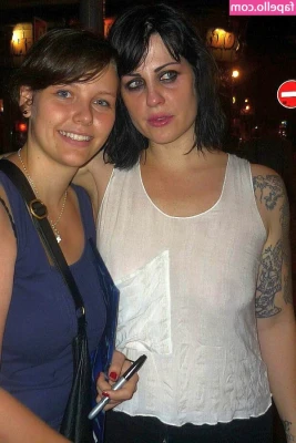 Brody Dalle [ brody-dalle ] - Day with me and my boyfriend @flickreis  Wanna worship our feet while