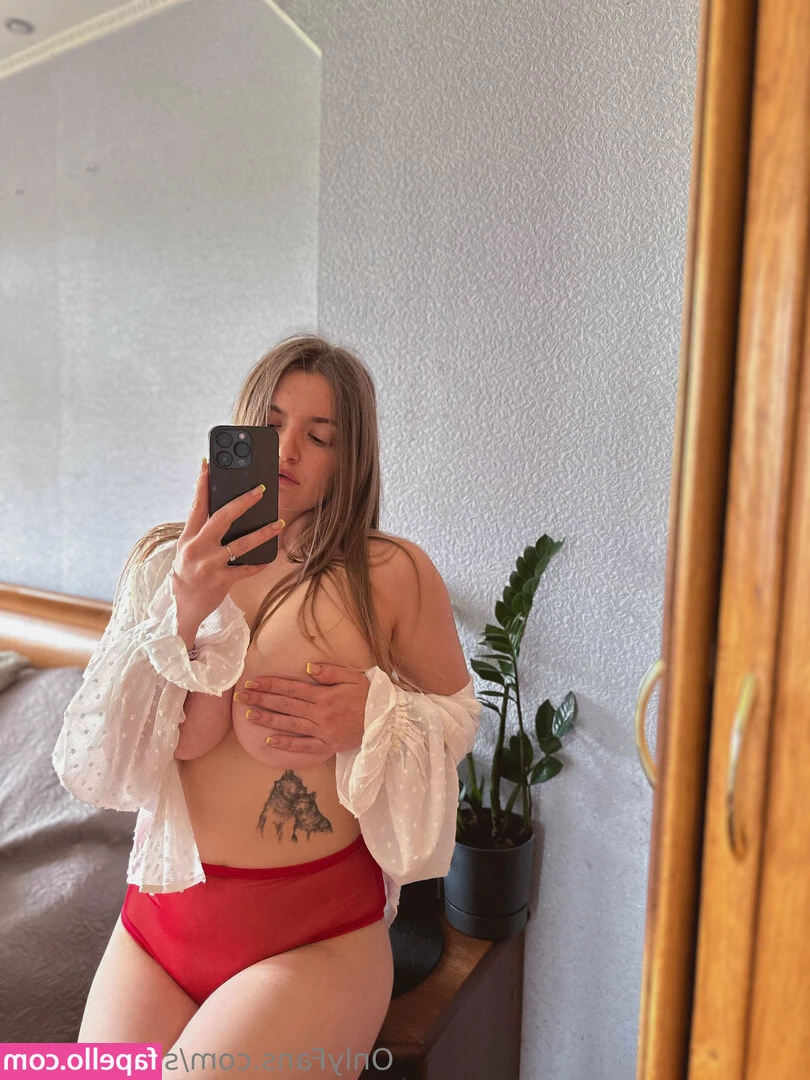 sexxy_mary [ sexxy-mary ] - New content coming soon   Been MIA but I m coming back slowly but