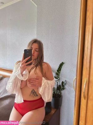 sexxy_mary [ sexxy-mary ] - New content coming soon   Been MIA but I m coming back slowly but