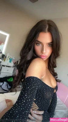 Brooke Bell [ brooke-bell ] - I love my anime titties. Do you? Tip and let me know what you think?