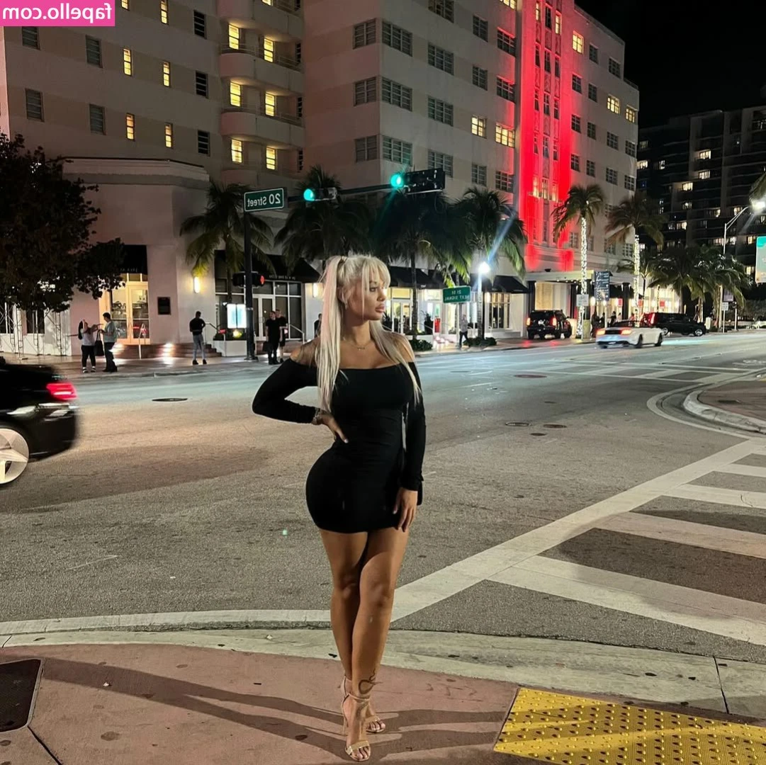_babydragonnn [ babydragonnn ] - Just a peak