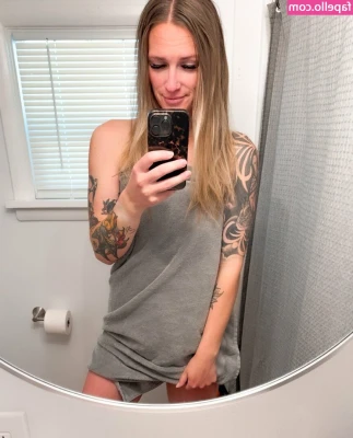 Nurse Ashley 406 [ nurse-ashley-406 ] - Cumming through my fishnets 💦