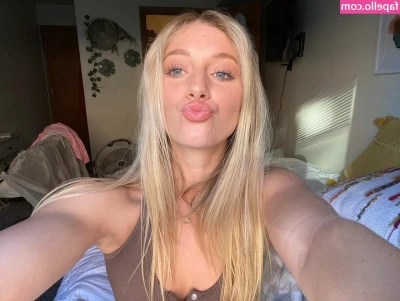 Makayla Hughbanks [ makayla-hughbanks ] - BTW my new twitter is @StJimmyDean (long story lol) make sure to