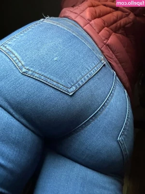 grade10scienceteacher - I get so horny when I stretch into my favourite positions for you