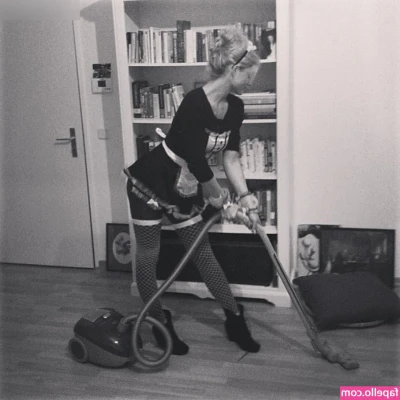 Ricarda Magduschewski [ ricarda-magduschewski ] - Just having a fuck sesh with my toy