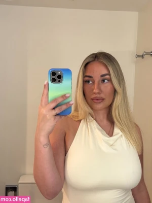 chloemoriondo - All big all natural waiting for you 🥵🔥