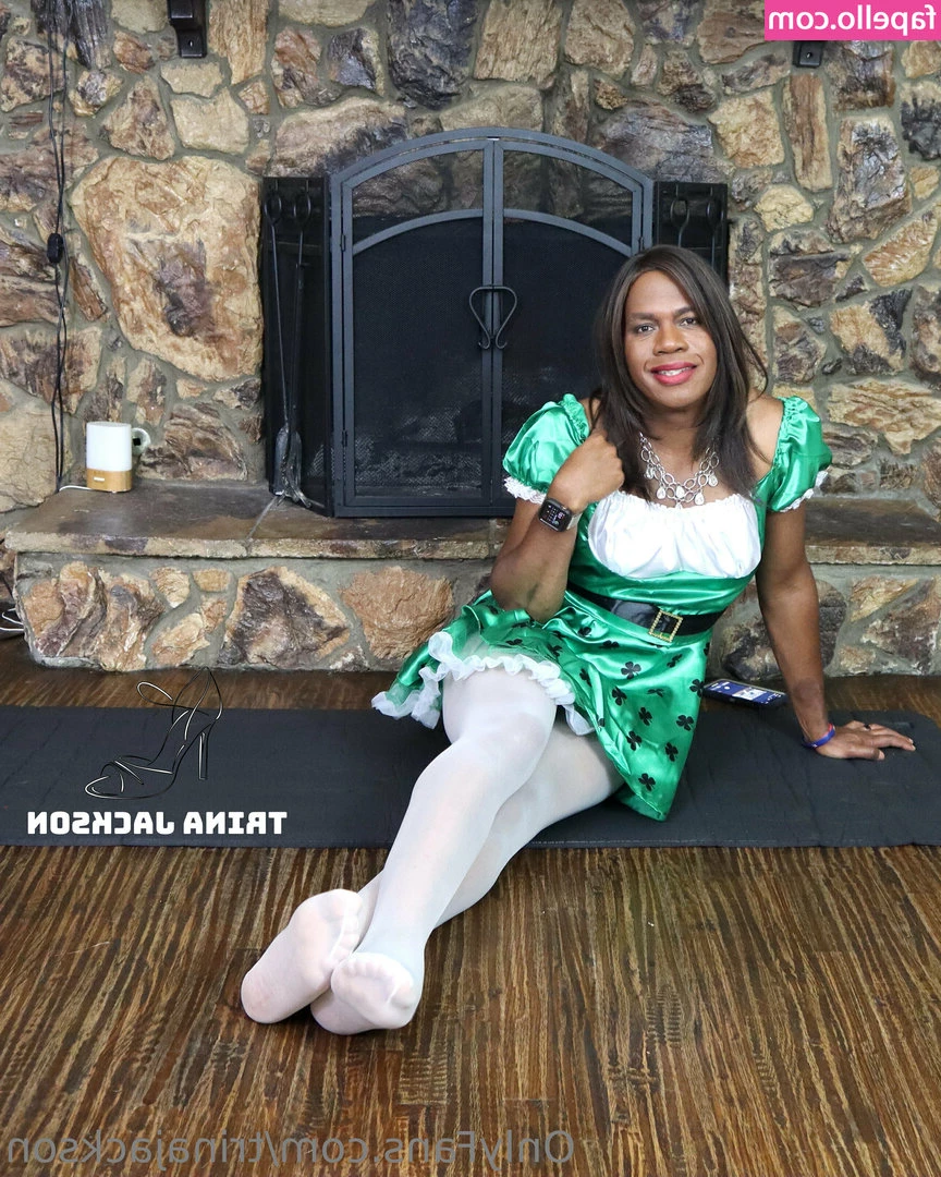 trinajackson - You like see through maid dress? Ellen Joe sexy version from Zenless